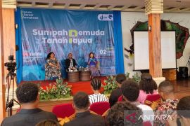 Kemenkominfo gelar forum literasi demokrasi bagi pemuda Manokwari