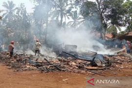 Damkar Cianjur tuntaskan penanganan kebakaran rumah di dua lokasi
