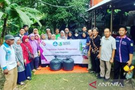 Pemberdayaan Masyarakat Pada Usaha Peternakan Sapi Perah Di Lubuk Minturun, Kecamatan Koto Tangah Padang