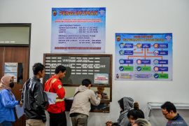 Dirlantas Polda Banten ajak warga tertib administrasi kendaraan