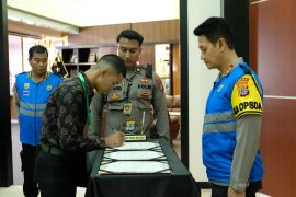 Polda Kaltara melaksanakan fakta integritas pada rekrutmen bintara