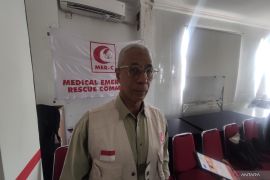 Gaza: Indonesian Hospital using parking lots to treat attack victims