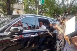 Bobby Nasution temui Hasto setelah dukung pasangan Prabowo-Gibran