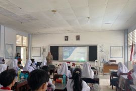 BPJS Kesehatan Sosialisasikan Aplikasi Mobile JKN Pada Siswa SMAN 1 Palu