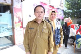 Pemkot Tangerang buka pendaftaran bansos ke perguruan tinggi.