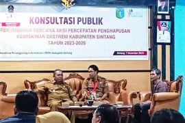 Sintang gelar konsultasi publik turunkan angka kemiskinan