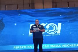 PSOI ingin gandeng pemda untuk gelar kejuaraan selancar