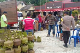 Disperindagkop Paser cabut izin usaha lima pangkalan elpiji tabung 3 kilogram