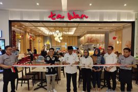 Restoran Khas "Chinese" bersertifikat halal hadir di Padang