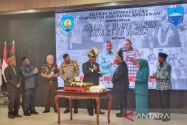 Hermus: Pengentasan kemiskinan fokus utama Pemkab Manokwari