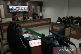 Sidang perdana Panji Gumilang di Indramayu