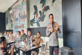 Kapolda Kalsel ajak parpol duduk bareng dinginkan suhu politik