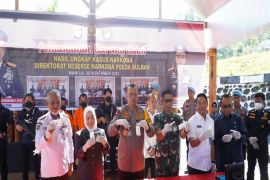 Polda Sulbar musnahkan barang bukti  250 gram sabu-sabu