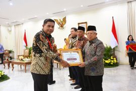 Kota Ambon  terima insentif fiskal atas kinerja penghapusan kemiskinan