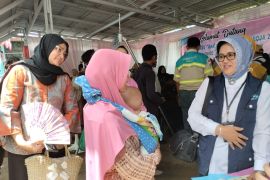 Adaro keroyok stunting lewat "BALANTING"