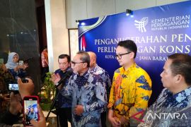 Mendag benarkan setiap 6 bulan akan ada evaluasi terkait positive list