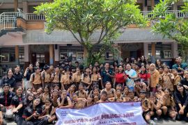 Peringati Hari Pahlawan, Paguyuban KSE Unud gelar kegiatan KSE Mengajar