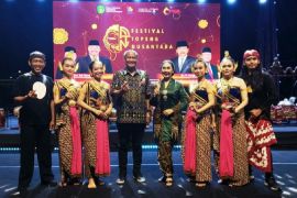 Festival Topeng Nusantara Kukar gandeng  SIPA Solo