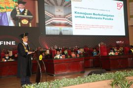 Rektor IwanTaruna gelorakan #UNEJ FINE di Dies Natalis ke-59 Unej
