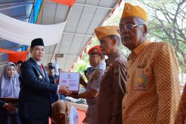 Pemkab Pangkep salurkan tali asih untuk veteran