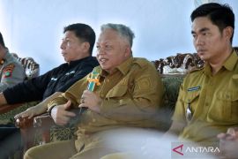 Pemkab Bangka Barat siapkan delapan menara kurangi "blank spot"