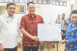 PDAM  Tirta Yapono- Kejari Ambon MOU penanganan perkara perdata dan TUN