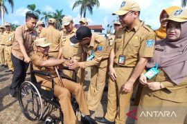 Masa Jabatan Berakhir, Pj Gubernur Suganda Berpamitan Dengan ASN Pemprov Babel