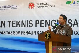 BI: Kebutuhan regenerasi perajin sulam karawo kian mendesak