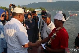 Gubernur Maluku: Lomba Perahu Belang meriahkan festival budaya di Banda Naira
