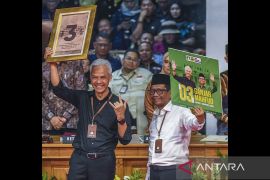Capres Ganjar mengaku senang dapat nomor urut tiga sesuai sila Pancasila