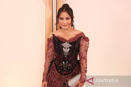 Prilly Latuconsina raih Piala Citra hingga Samsung rilis Galaxy M54