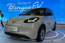 Wuling luncurkan mobil baru hingga fitur buat lagu basis AI YouTube