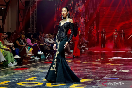 Kenali perbedaan "fast fashion" dan "sustainable fashion"