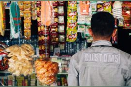 Bea Cukai Kendari Ringkus Ratusan Ribu Batang Rokok Ilegal di Tiga Toko