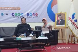 Bulog salurkan 200 ribu ton beras untuk turunkan HET beras premium