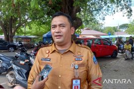 Babel serahkan bantuan logistik bagi Kampung Siaga Bencana Selinsing