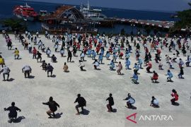 Dinas PUPR siapkan dua toilet mobile melayani pengunjung selama STC Biak