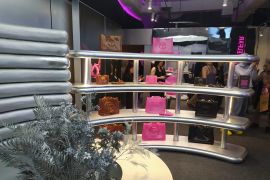 Melissa-Telfar berkolaborasi hadirkan instalasi seni dan fesyen