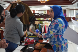 Dekranasda Jaksel kurasi produk kerajinan