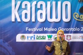 22 tim meriahkan peragaan busana karawo di Danau Perintis