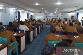 Pemkab Kapuas Hulu gelar konsultasi publik bahas rancangan RPJPD