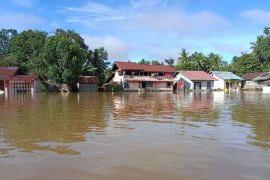 BMKG prakirakan 21-30 November 2023 curah hujan tinggi di Kalbar