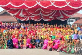 Pakaian adat melayu meriahkan upacara Hari Jadi ke-23 Tahun Babel