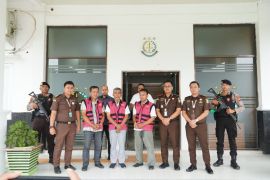 Kejari Siak tahan tiga ASN terkait korupsi pupuk
