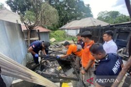 Kalsel kemarin, kebakaran di asrama Polsek Paringin hingga potensi radikalisme