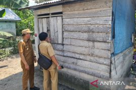 Wakil Bupati Belitung tinjau warga miskin ekstrem