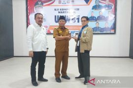 Wali Kota Tanjung Balai buka UKW, Farianda : Wartawan kompten pasti profesional