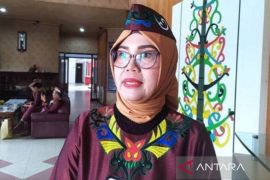 DPRD Palangka Raya minta kurangi jam pelajaran karena udara tidak sehat