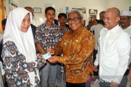 FOTO - Perekaman KTP elektronik pemula