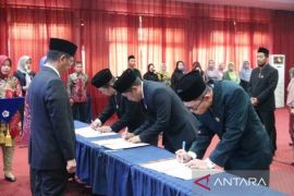 13 pejabat baru Poliban dilantik